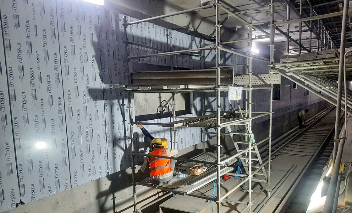 Ben Thanh Metro Station - photo 3